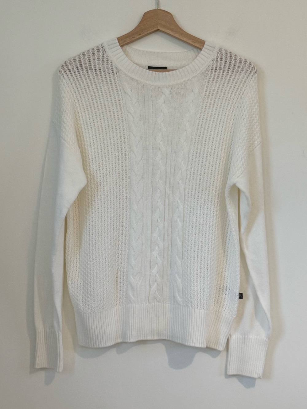 Banana Republic Cream Preppy Cable-Knit Crewneck Sweater